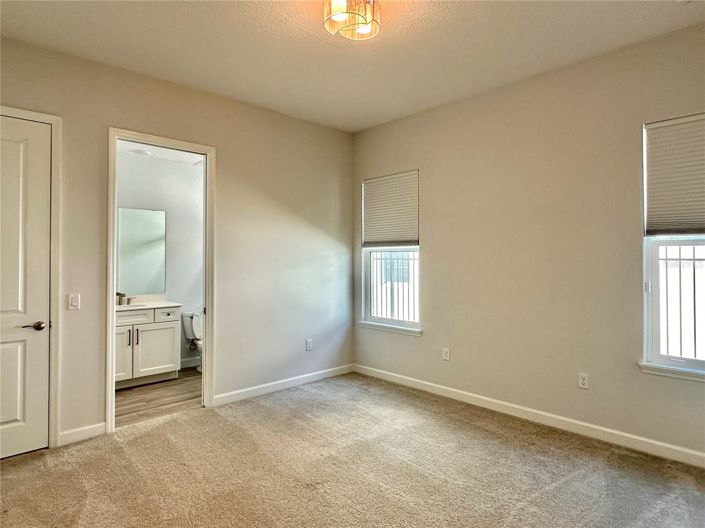 Image No.33-4 Bed House for sale