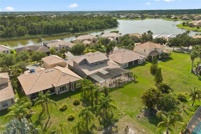 Image No.36-6 Bed House for sale