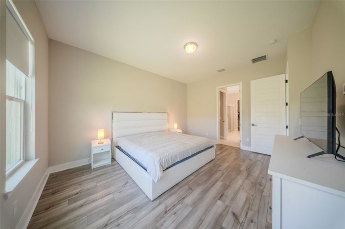 Image No.28-3 Bed House for sale