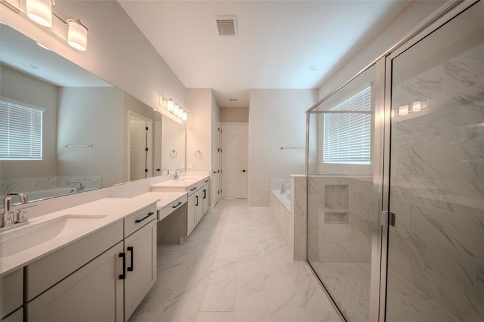 Image No.37-3 Bed House for sale