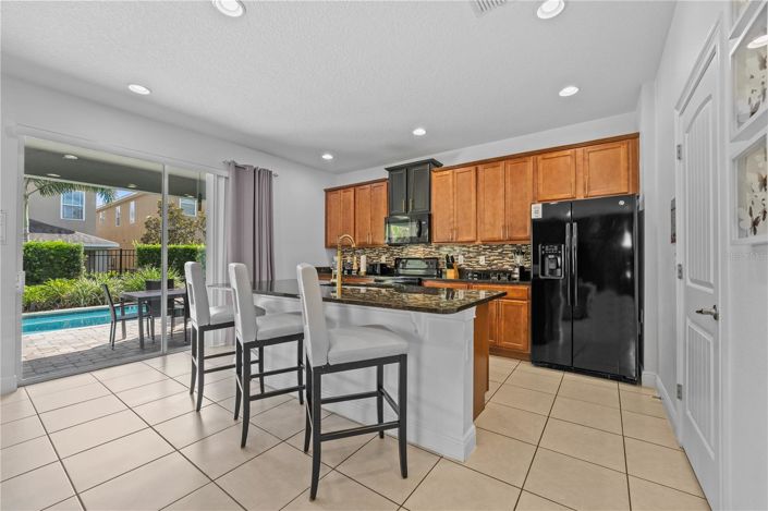 Image No.14-5 Bed House for sale