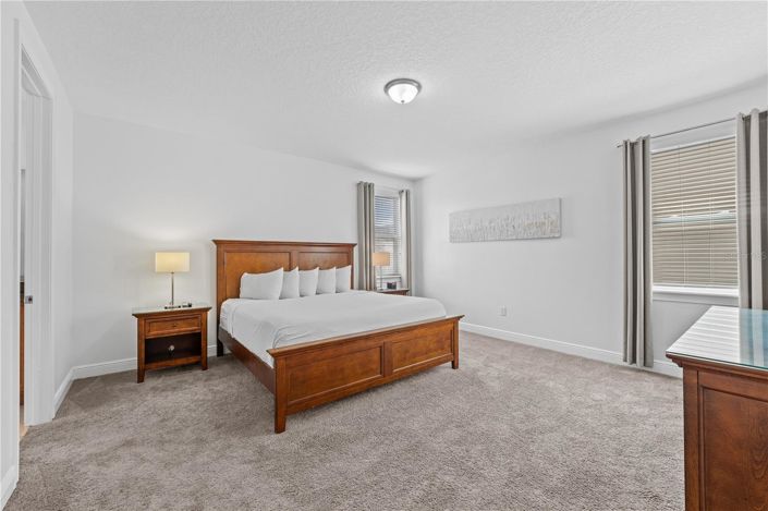 Image No.28-5 Bed House for sale