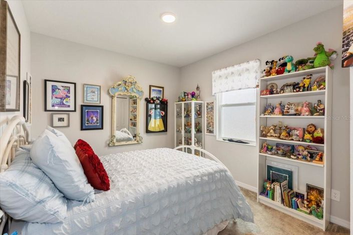 Image No.18-4 Bed House for sale