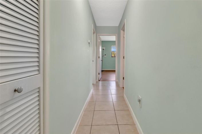 Image No.19-3 Bed House for sale