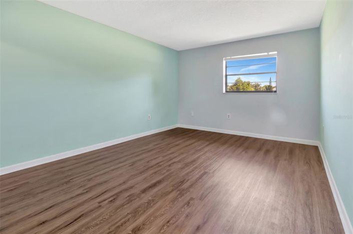 Image No.22-3 Bed House for sale