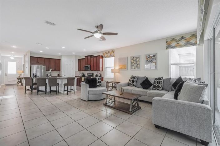 Image No.15-7 Bed House for sale