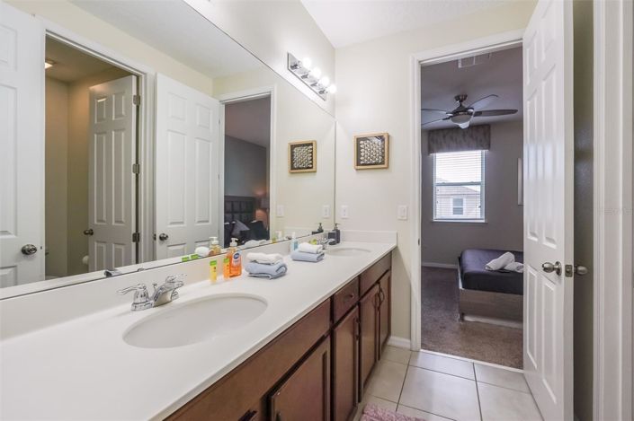 Image No.37-7 Bed House for sale