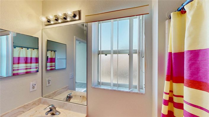 Image No.44-7 Bed House for sale