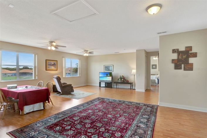 Image No.36-4 Bed House for sale