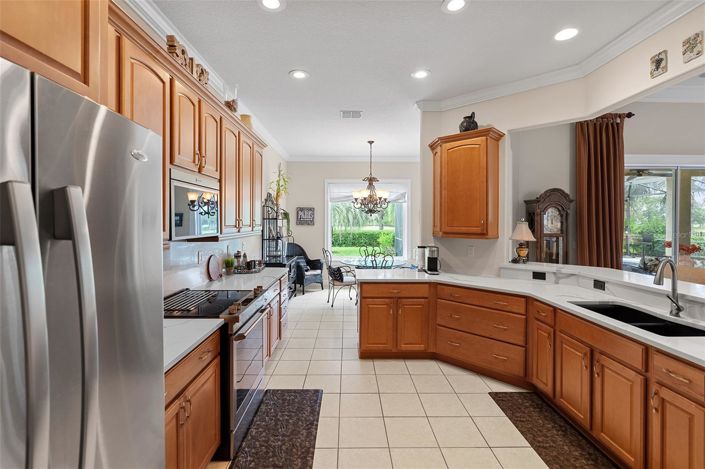 Image No.14-3 Bed House for sale