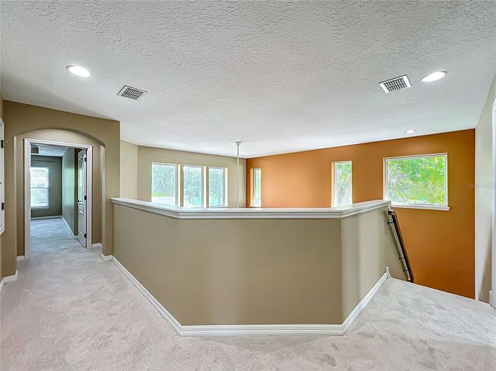 Image No.34-4 Bed House for sale