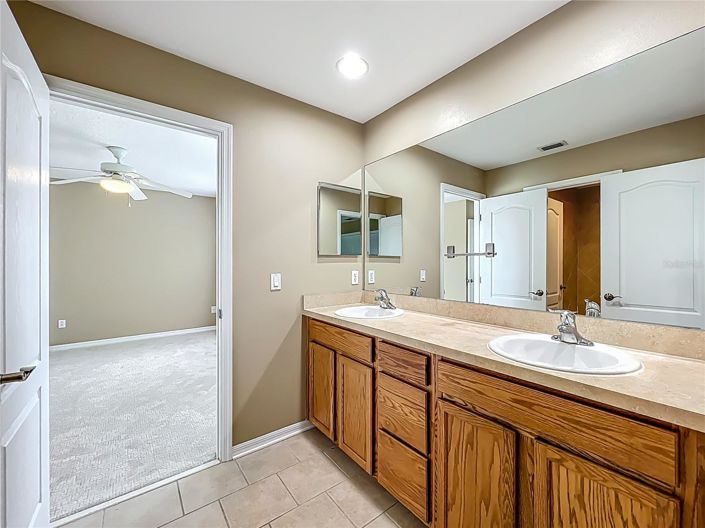 Image No.53-4 Bed House for sale