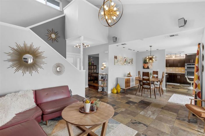 Image No.27-3 Bed House for sale