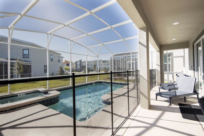 Image No.30-6 Bed House for sale