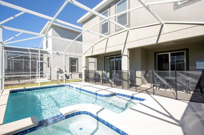 Image No.36-6 Bed House for sale