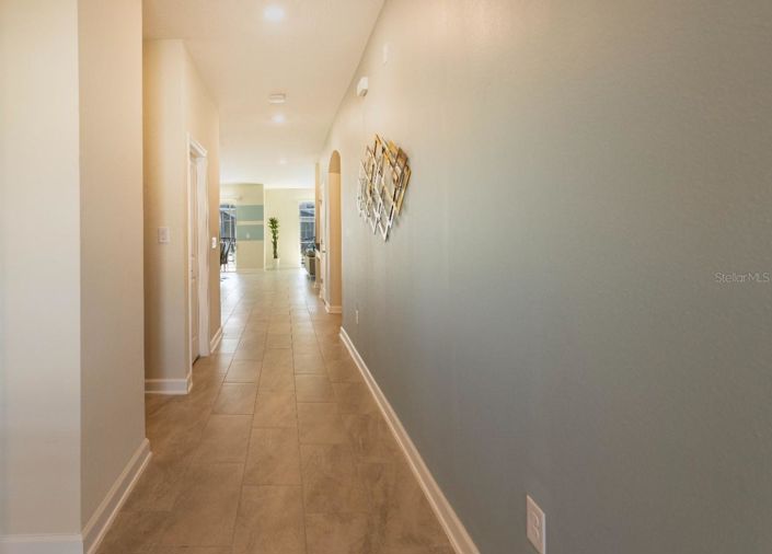 Image No.42-6 Bed House for sale