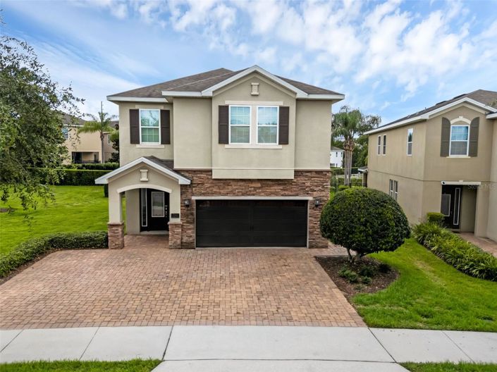 Image No.27-8 Bed House for sale