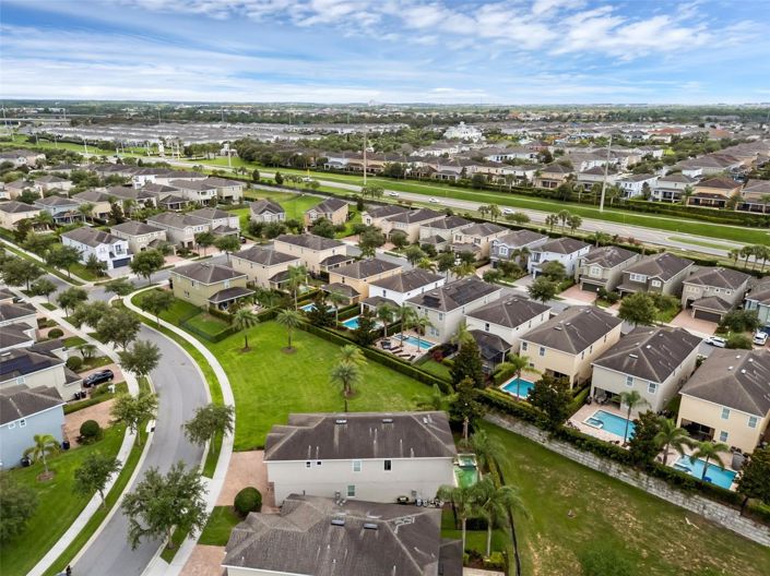 Image No.28-8 Bed House for sale