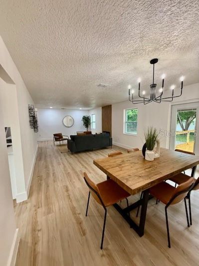 Image No.10-4 Bed House for sale