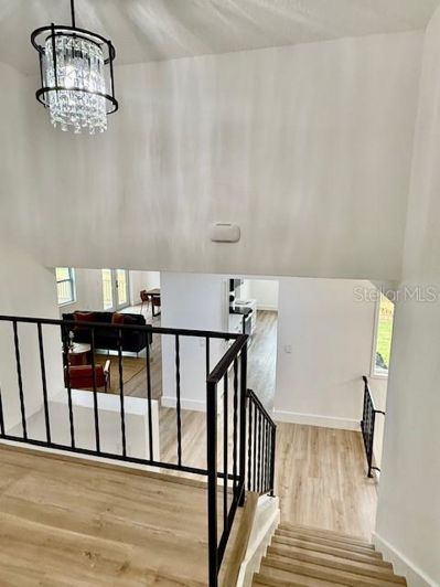 Image No.18-4 Bed House for sale