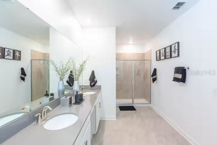 Image No.14-5 Bed House for sale