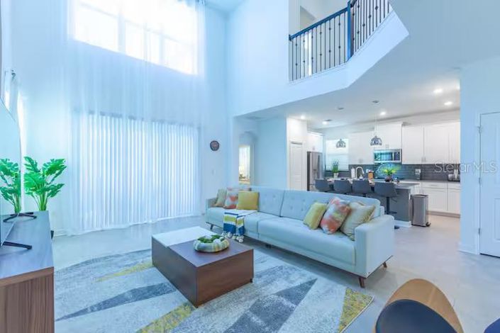 Image No.18-5 Bed House for sale