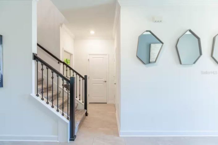 Image No.52-5 Bed House for sale