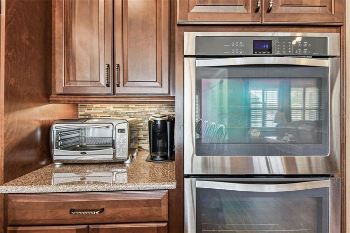 Image No.18-4 Bed House for sale