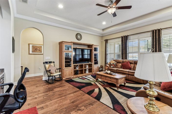 Image No.22-4 Bed House for sale