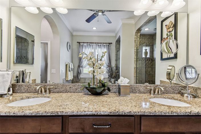 Image No.34-4 Bed House for sale