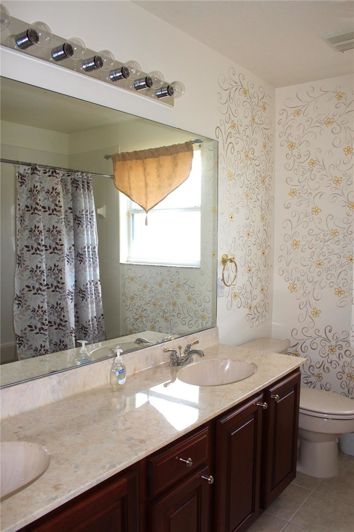 Image No.40-5 Bed House for sale