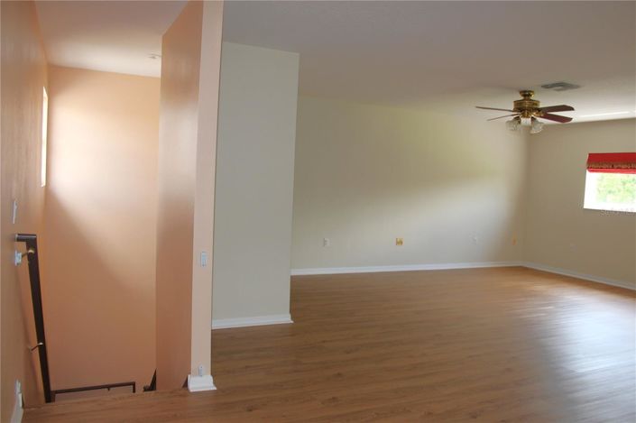 Image No.60-5 Bed House for sale