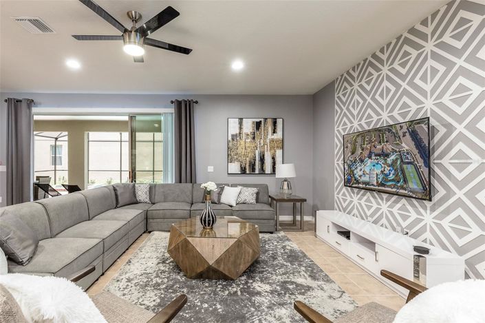 Image No.10-8 Bed House for sale