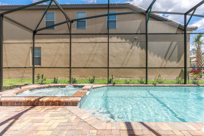 Image No.44-8 Bed House for sale