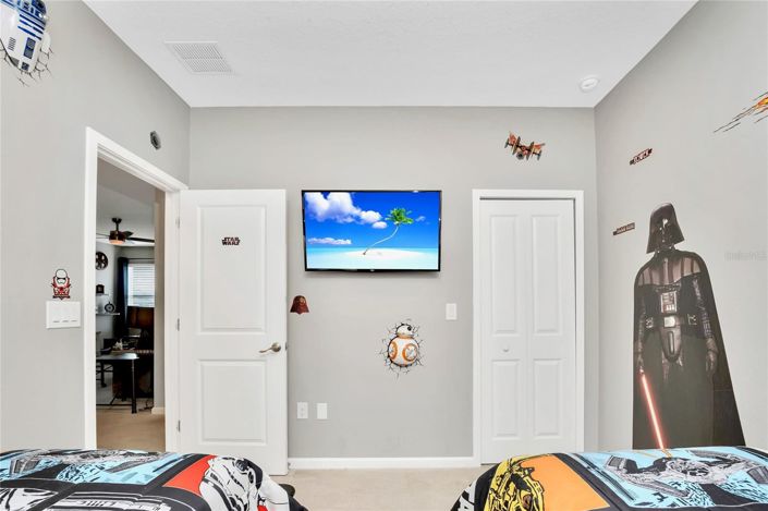 Image No.24-8 Bed House for sale