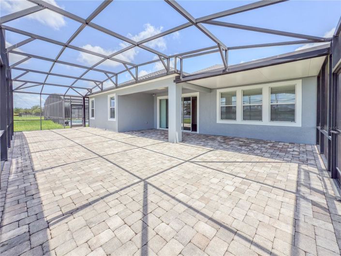 Image No.16-4 Bed House for sale