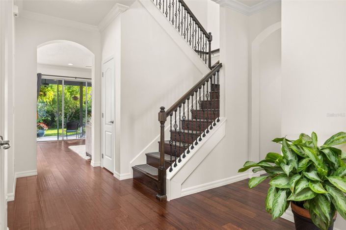 Image No.17-4 Bed House for sale