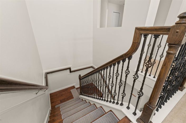 Image No.40-4 Bed House for sale