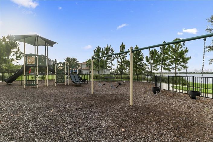 Image No.94-4 Bed House for sale