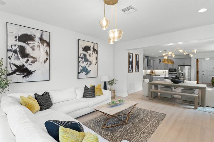 Image No.21-4 Bed House for sale