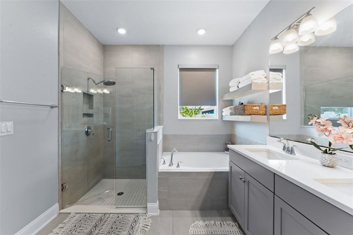 Image No.28-4 Bed House for sale