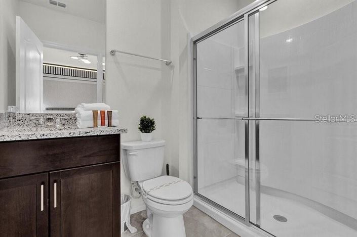 Image No.19-5 Bed House for sale