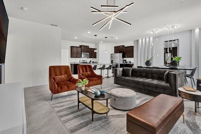 Image No.5-5 Bed House for sale