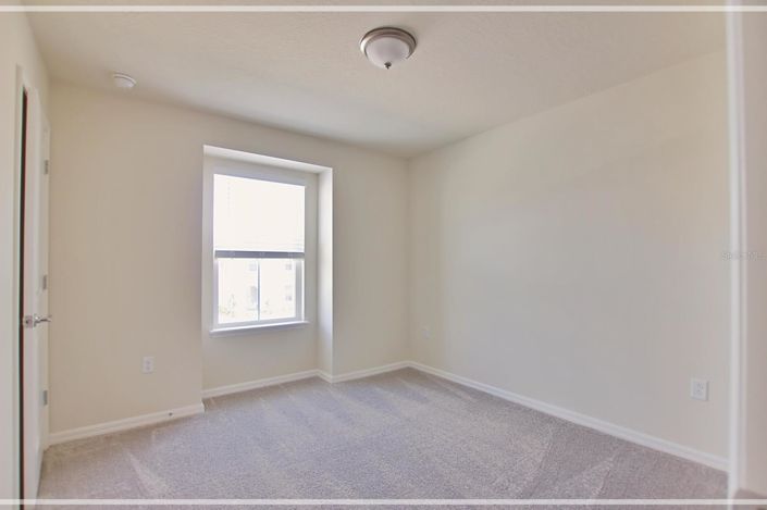 Image No.33-5 Bed Townhouse for sale