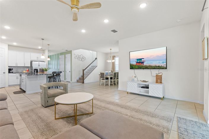 Image No.7-7 Bed House for sale