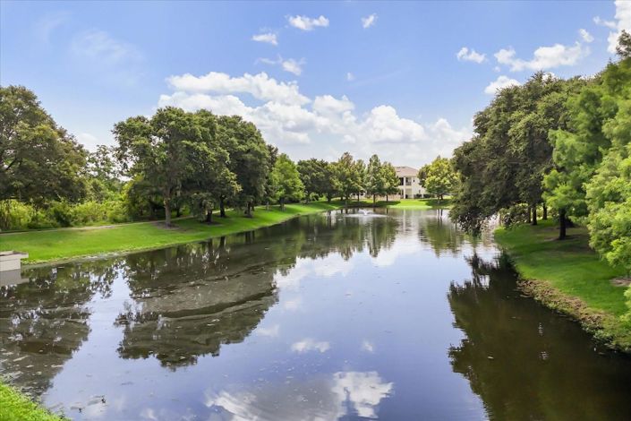 Image No.52-4 Bed House for sale