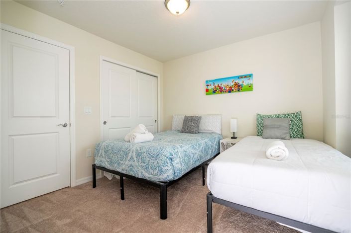 Image No.46-5 Bed Townhouse for sale