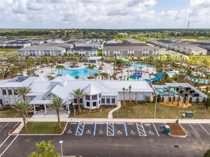 Image No.71-5 Bed Townhouse for sale