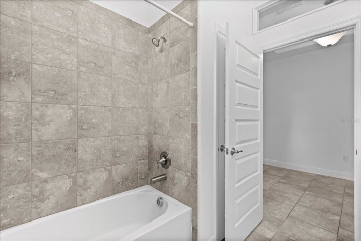 Image No.24-4 Bed House for sale