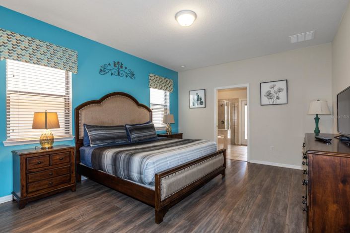 Image No.13-9 Bed House for sale